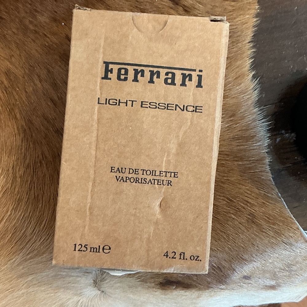 Ferrari Light Essence Eau de Toilette Box